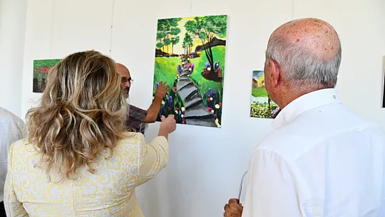 RESİM SERGİSİNİN GELİRİ ONKOLOJİ BÖLÜMÜNE BAĞIŞLANACAK