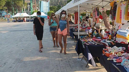 Normalleşme süreci ile stantlar açılmaya başlandı