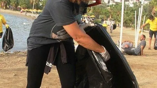 Sertap Erener, Bodrum'da isyan etti: 'Utanıyorum insan olmaktan'