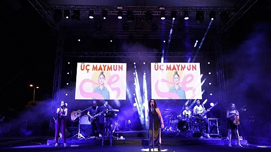 Sertap Erener üçte üç yaptı