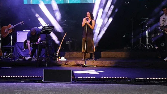 Sertap Erener üçte üç yaptı