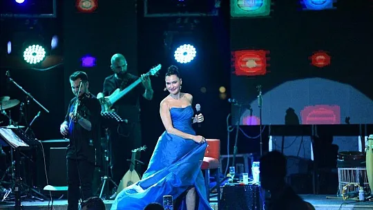 Şevval Sam ve Olgun Şimşek'ten Hasan Saltık için düet