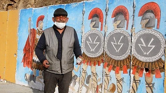 Seydikemer'de antik kent önündeki istinat duvarı tarihle renklendi