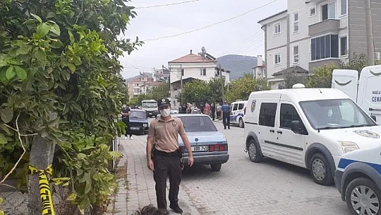 Silah sesleri sonrasında, evde cansız bedenleri bulundu