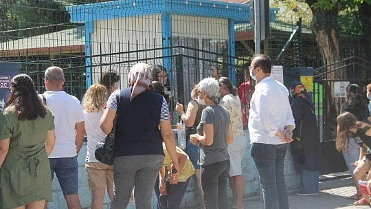 LGS'DE, ÖĞRENCİLER KADAR VELİLER DE HEYECANLIYDI