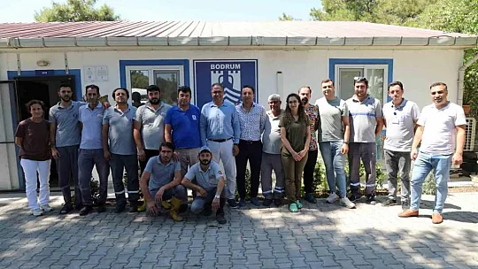 Sokak hayvanları için otomatik suluk