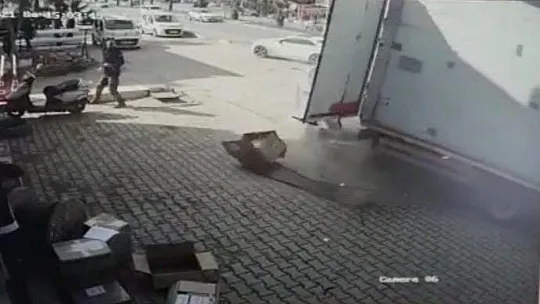 Son anda ezilmekten kurtuldu
