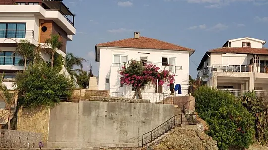 Şövalye Adası'nın ilk evi satılığa çıkarıldı