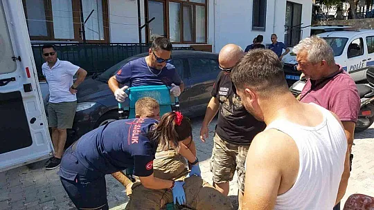 SU ARIZASINI GİDERİRKEN GÖÇÜK ALTINDA KALDILAR