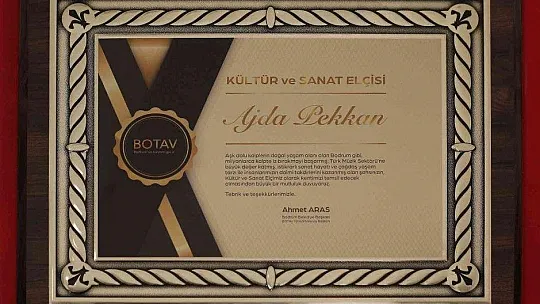Süperstar Ajda Pekkan gözyaşlarını tutamadı