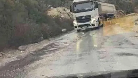 Sürücüler Labranda yolunun bakıma alınmasını istedi
