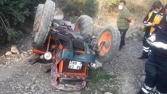 Takla atan traktör karı kocayı hayattan kopardı
