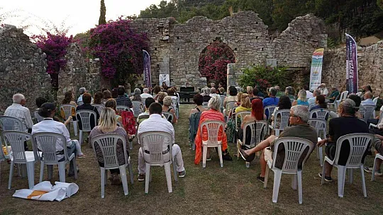 Tarihi kalıntıdan klasik müzik yükseldi
