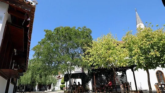 Tarihi Zahire pazarı misafirlerini bekliyor