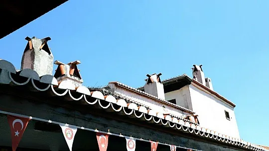 Tarihi Zahire pazarı misafirlerini bekliyor