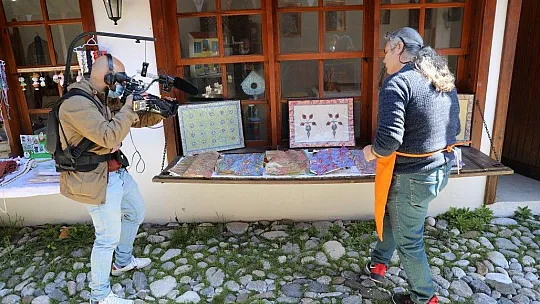 Tarihi Zahire Pazarı ve Türk Ebru Sanatı 'France 5 TV' kanalında 