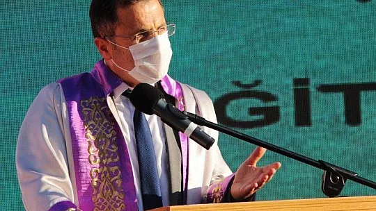 Tarihin ilk tıp okulunda 2 bin yıl sonra diploma töreni