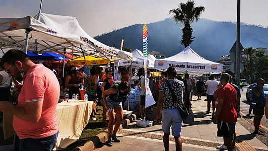 Tatilciler Marmaris'i terk ederken, tahliyeler de devam ediyor