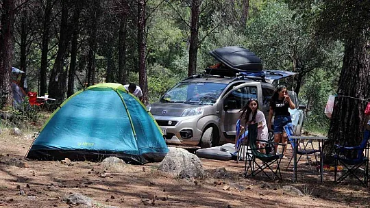 Tatilcilerin yeni gözdesi, çadır turizmi