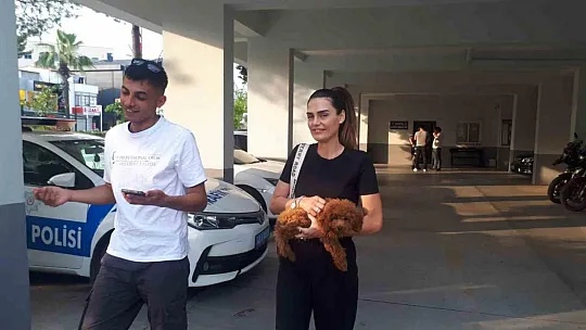 Tatildeki turistin kayıp köpeğini polis buldu