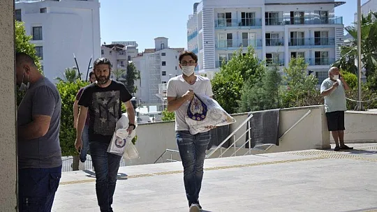 Tefeci ve kumar çetesi şüphelileri adliyeye çıkarıldı