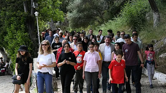 Vali Orhan Tavlı Teknofest'in Yıldızlarıyla Piknikte Bir Araya Geldi