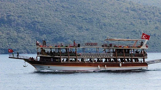 Teknecilere bayram bereketi