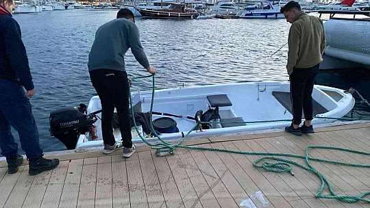 Teknesi ile denize açılan amatör balıkçı kayboldu