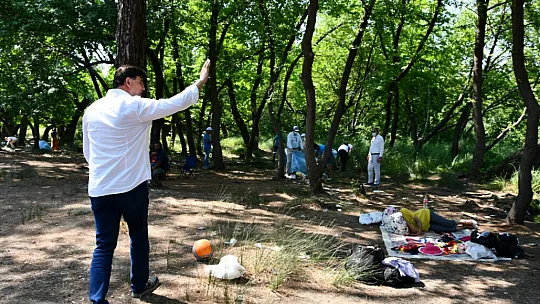 Bayram sonrası detaylı temizlik çalışmaları başladı