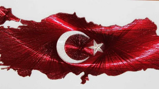 Terör gazisi evini sanat atölyesine çevirdi