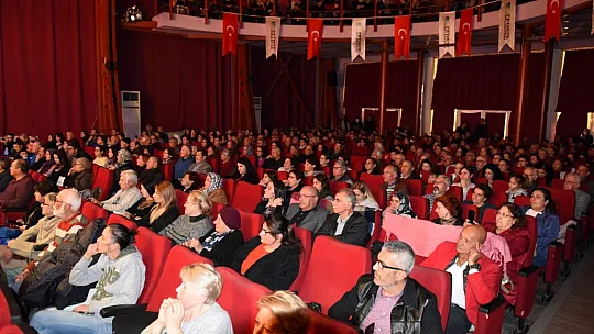 Muhteşem Türk Halk Müziği Konseri