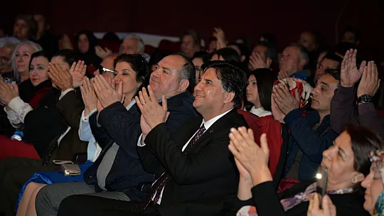 Muhteşem Türk Halk Müziği Konseri