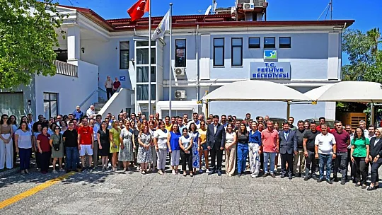 Başkan Karaca'ya doğum günü sürprizi