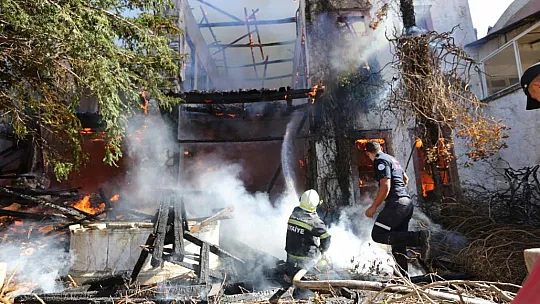 Büyükşehir İtfaiyesi Bu Yıl 2 Bin 925 İtfai Olaya Müdahale Etti