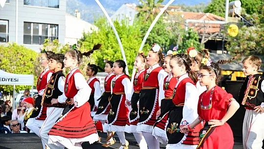 23 Nisan Fethiye'de coşkuyla kutlandı