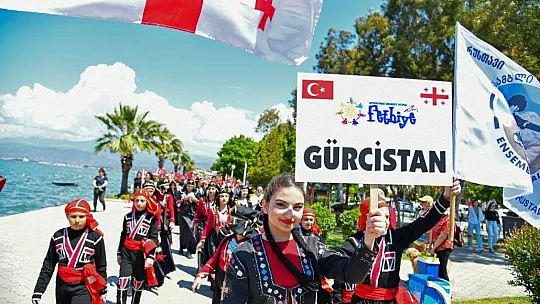 23 Nisan Fethiye'de coşkuyla kutlandı