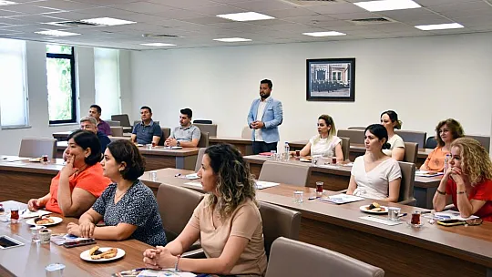 Belediye Personeline 'Fethiye Güvende İletişim' Eğitimi