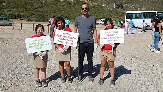 Gerenkuyu Halk Plajı Temizlendi