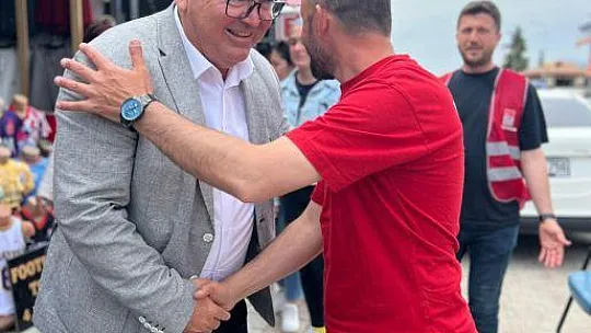 Vekil Adayı Demir'den Peş Peşe Ziyaretler