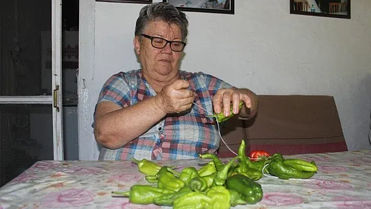 Tıkıratma biber geleneği Muğla'da yüzlerce yıldır sürdürülüyor