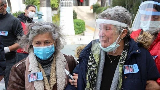 Tiyatro oyuncusu Atilla Pekdemir son yolculuğuna uğurlandı