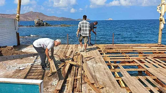 Toplamda 61 iskele yıkıldı
