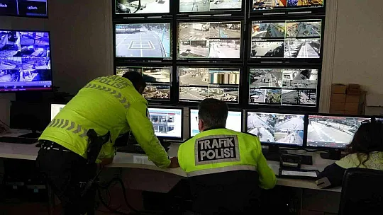 Trafik denetimleri kameralardan yapılıyor