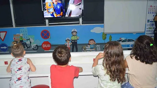 Trafik eğitim tırı Marmaris'te