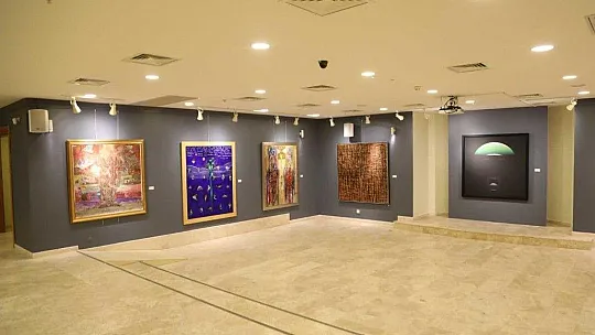 Trafik kazasında yaşamını yitiren Murat Balkan anısına sergi düzenlendi