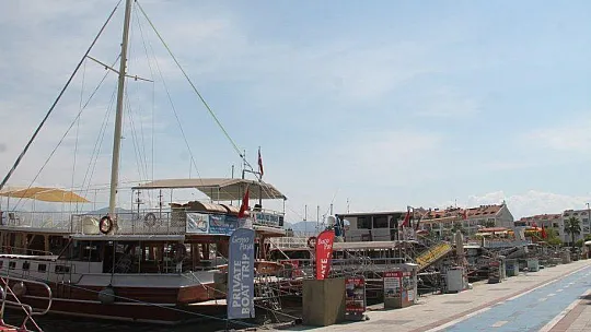 Fethiye'de sosyal mesafeli tekne turları başladı