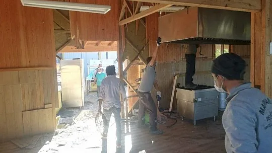 Turistik mahallelerde yıkımlar devam ediyor