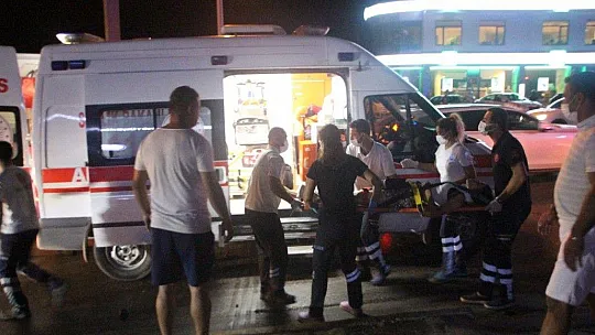 Turistlerin gece gezmesi kötü bitti