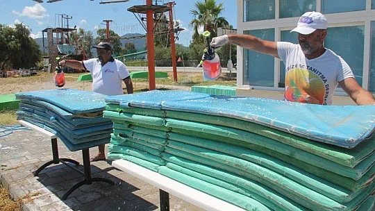 Çalış Plajı'nda sezon hazırlıklarına başlandı