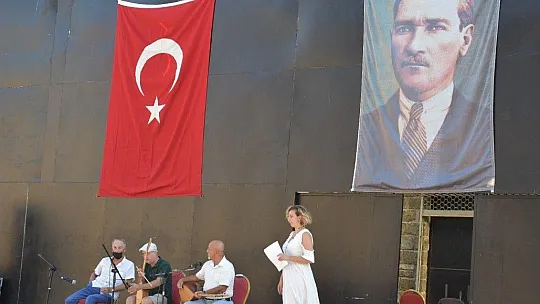 Turizm ve sağlıkçılara mezuniyet töreni